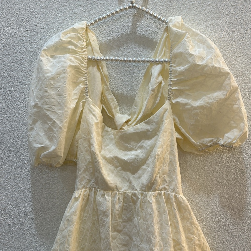 NWT Bardot Lucy Puff Sleeve Mini Dress 4 - Picture 6 of 16